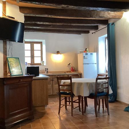 La Maisonnette Des Champs Pierre-Buffière Εξωτερικό φωτογραφία